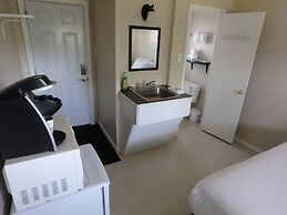 Wheel Inn Motel