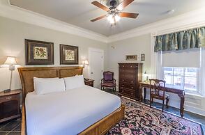 Chipman Hill Suites on Union