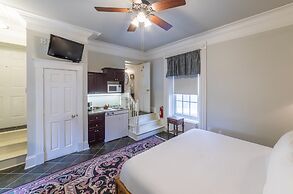 Chipman Hill Suites on Union