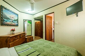 Cadillac Rock Hotel - Adults Only