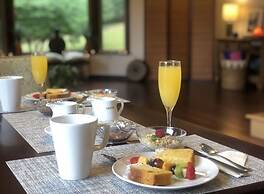 Davis Brook Retreat