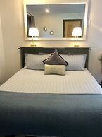 Davis Brook Retreat