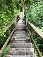 Davis Brook Retreat