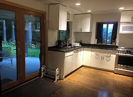 Davis Brook Retreat