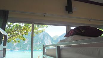 Chaokoh Dorm Room