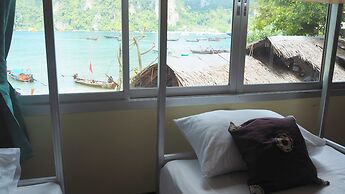 Chaokoh Dorm Room