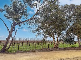 Coonawarra Place Motor Inn
