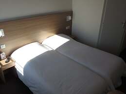 Brit Hotel Rouen Sud / Val De Reuil