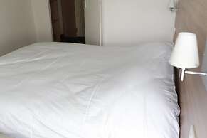 Brit Hotel Rouen Sud / Val De Reuil