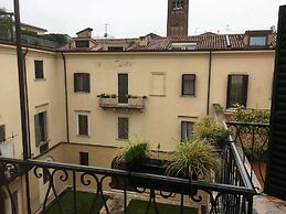 Verona Journeys