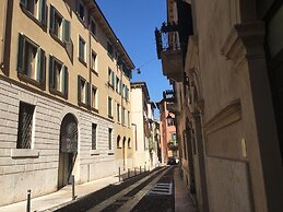 Verona Journeys