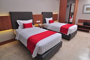 Demelia Hotel