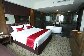 Demelia Hotel