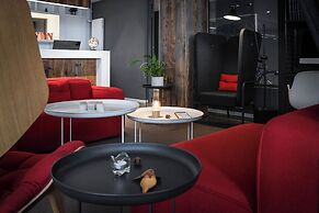 Home Swiss Hotel