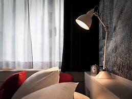 Home Swiss Hotel