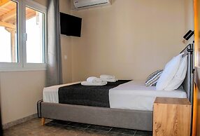Eos Skiathos