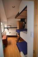 Hostal De La 57 - Hostel