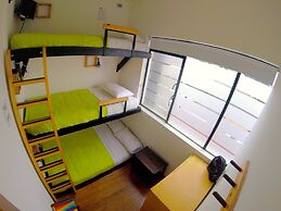 Hostal De La 57 - Hostel