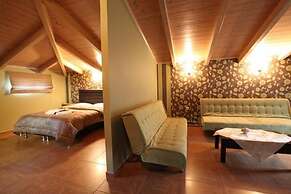 Delfini Hotel