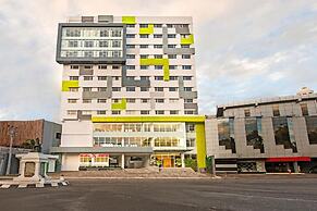 Whiz Prime Hotel Hasanuddin Makassar