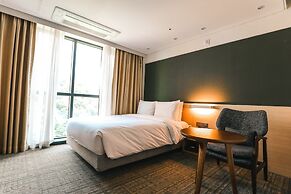 ON City Hotel