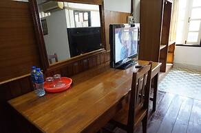 Champa Hotel