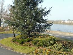 Rive Gauche