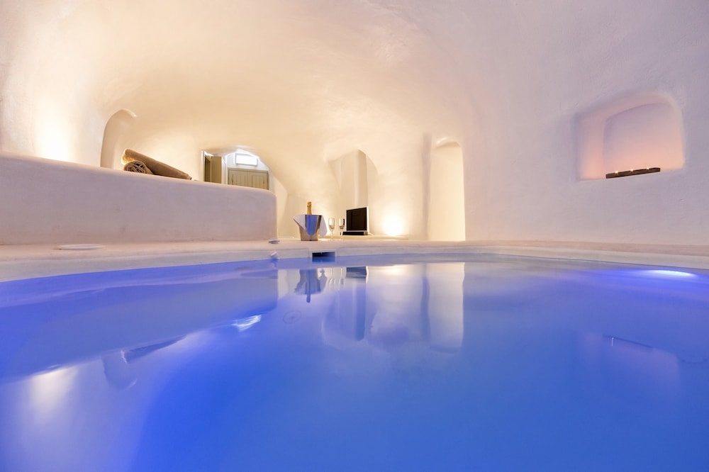 Kampanario Luxury Villa