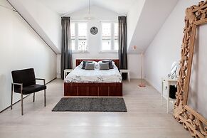 All In Apartments