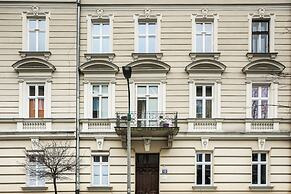 All In Apartments