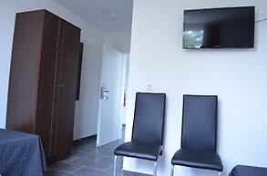 Zwei Raben Pension