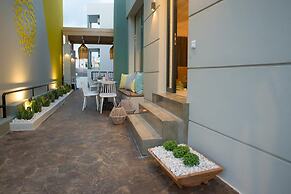 Natali Apartments