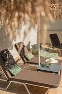 Natali Apartments