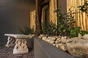 Kingfisher GuestHouse