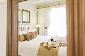 Kingfisher GuestHouse