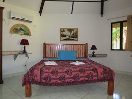 Alonaland Resort Apartelle