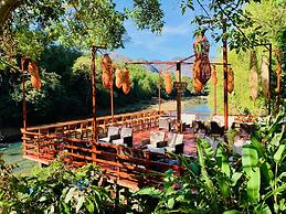 SpringRiver Resort