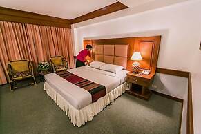 Raya Grand Hotel