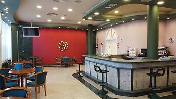 Hotel  Madrid Parla