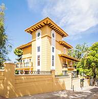 BYPILLOW Villa Lorena