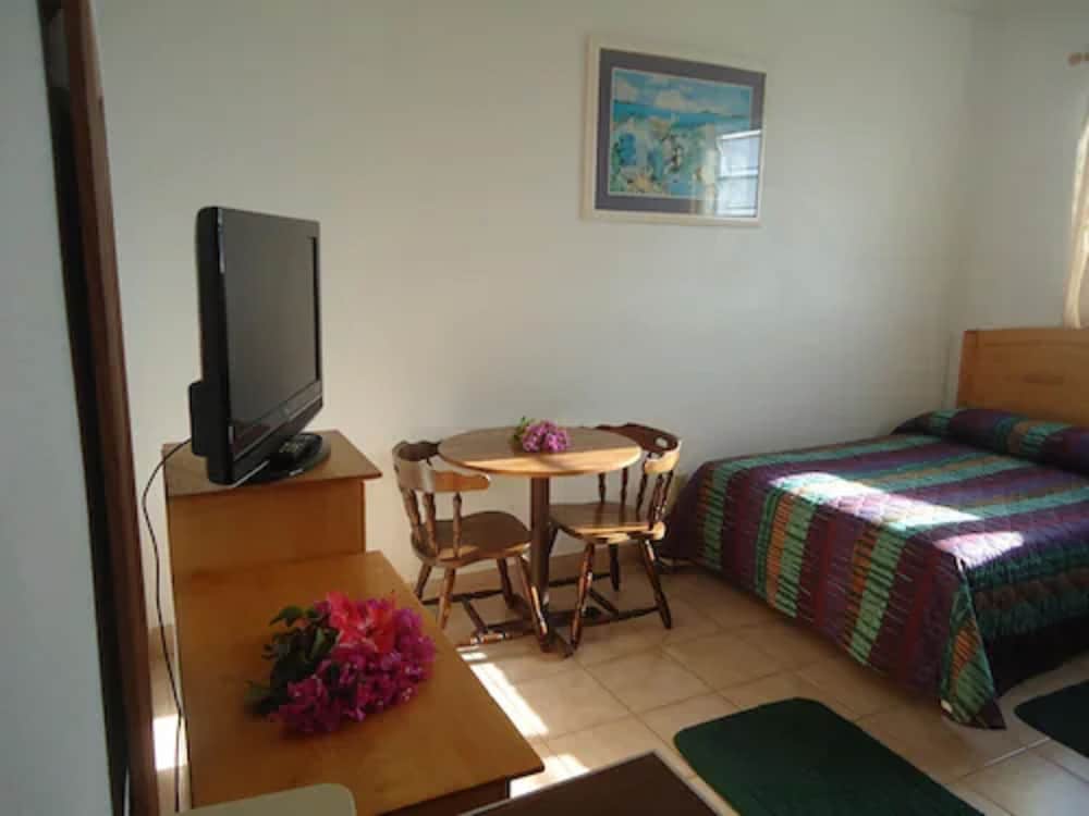 Orange Creek Inn