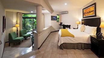 Papagayo Golden Palms Beachfront Hotel
