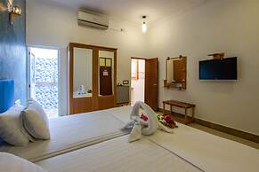 Dream Inn Sun Beach Hotel