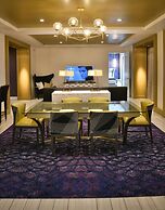 The Guest House at Graceland