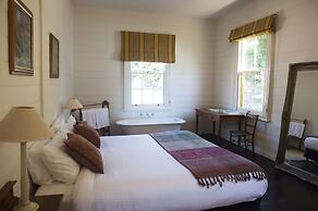 Hillview Heritage Estate