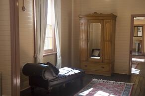 Hillview Heritage Estate