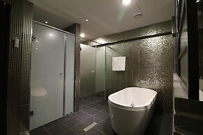 Ignis Hotel