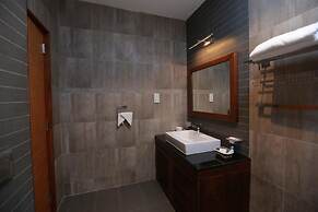 Refresh Hotel