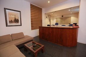 Refresh Hotel