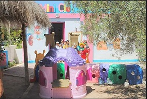 Joya Paradise
